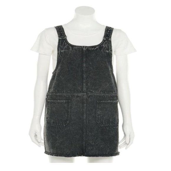 NWT Juniors' SO® Scoop Front Pinafore Dress Black Wash Denim - Picture 2 of 14